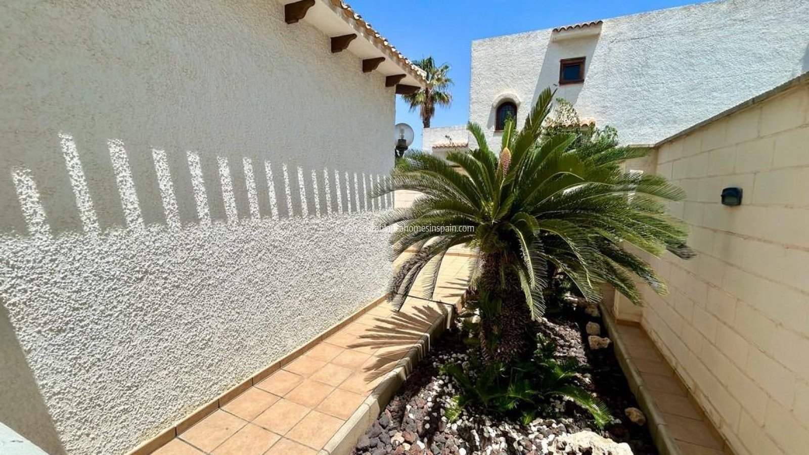 Resale - Detached Villa - La Zenia