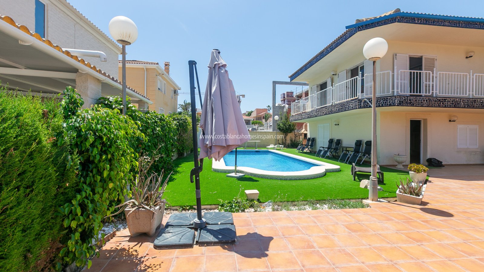 Resale - Detached Villa - La Zenia