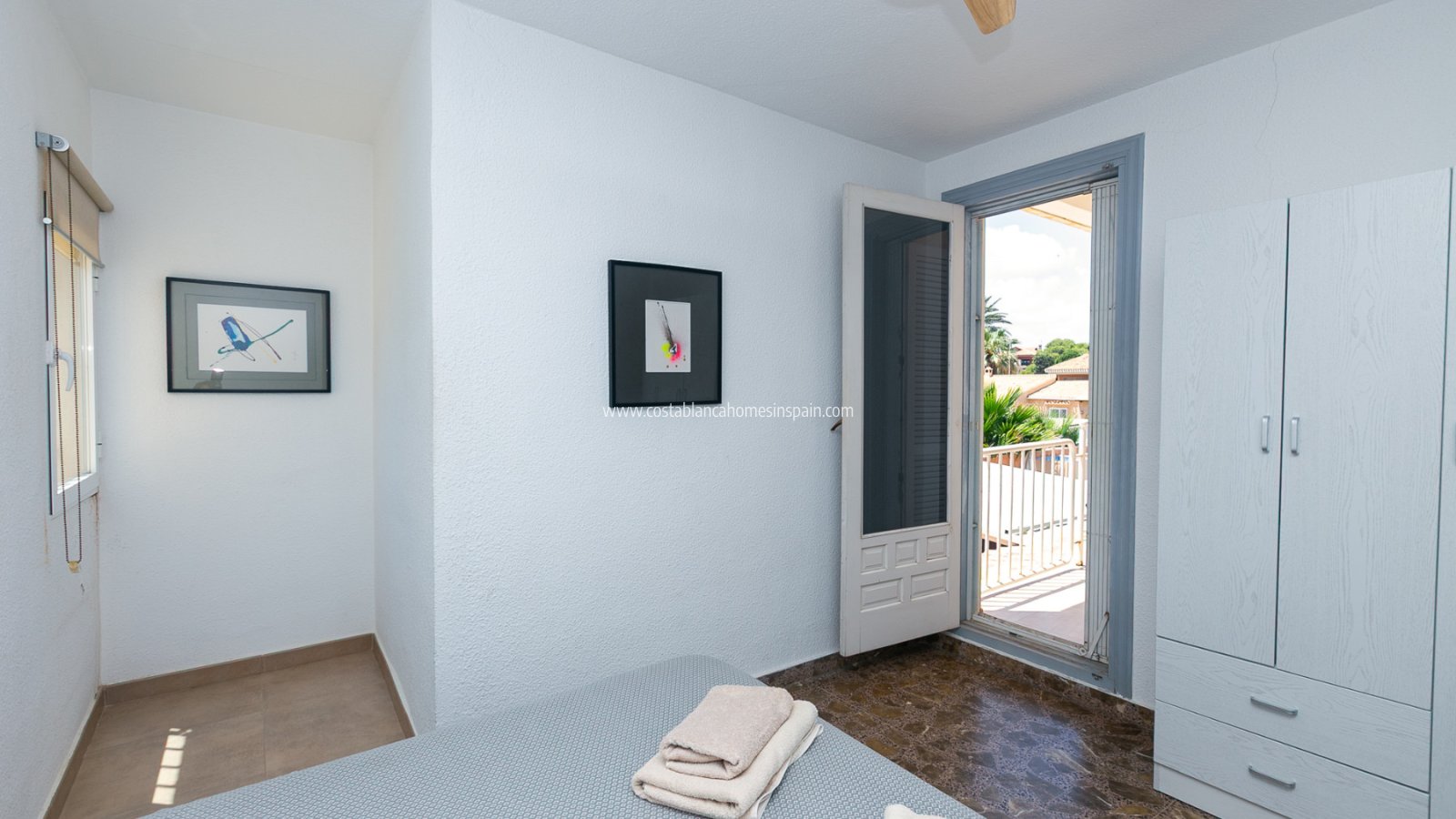 Resale - Detached Villa - La Zenia