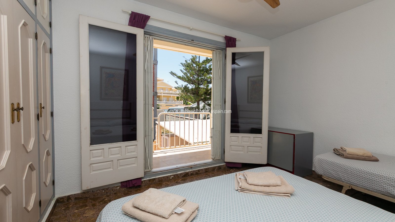 Resale - Detached Villa - La Zenia