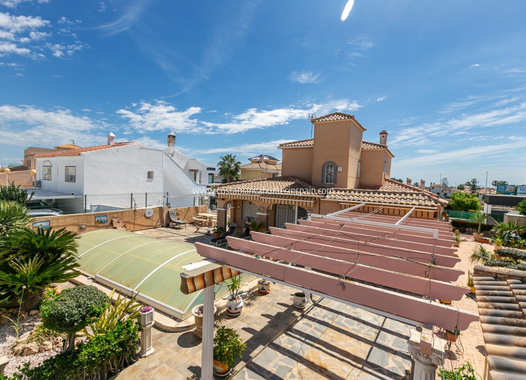Resale - Detached Villa - La Zenia