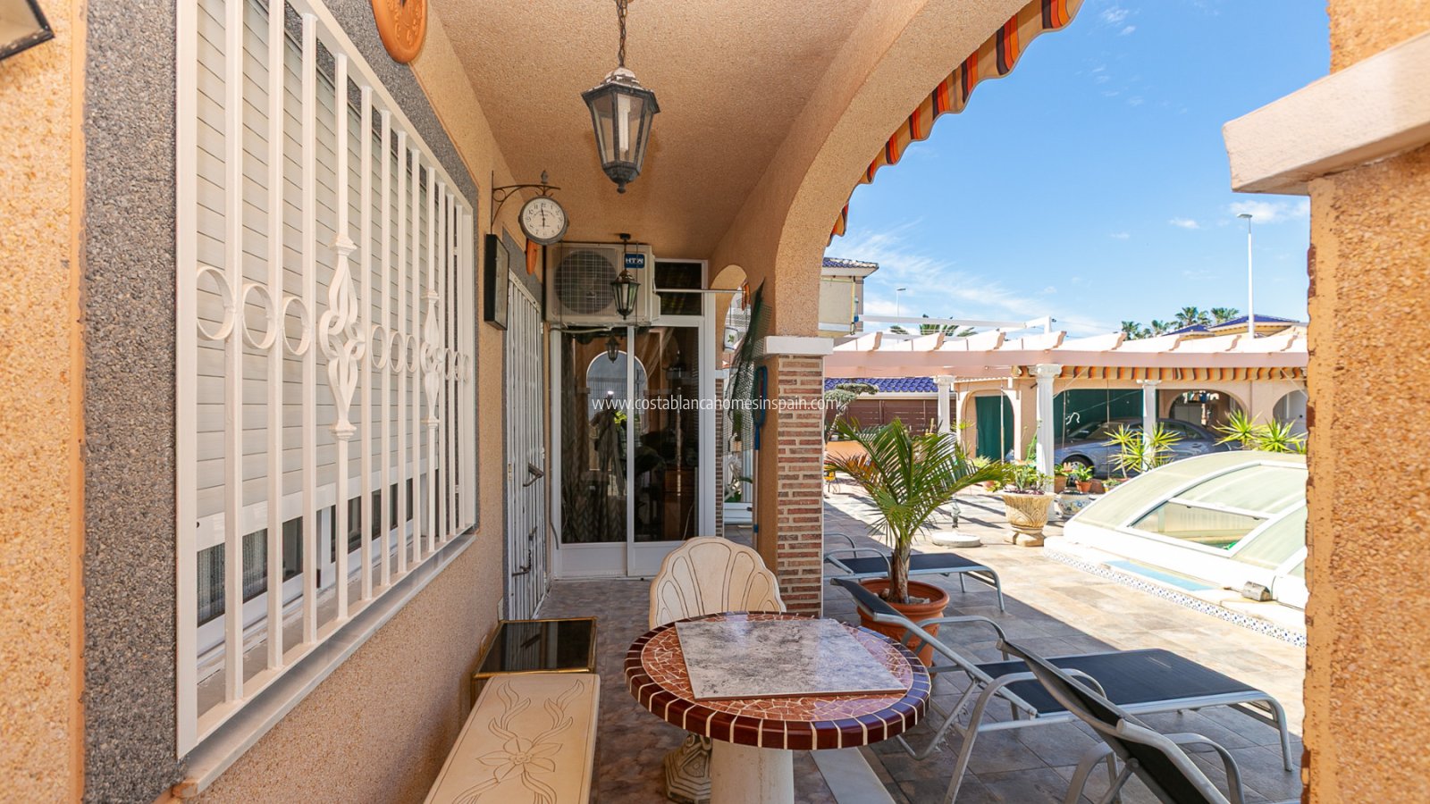 Resale - Detached Villa - La Zenia
