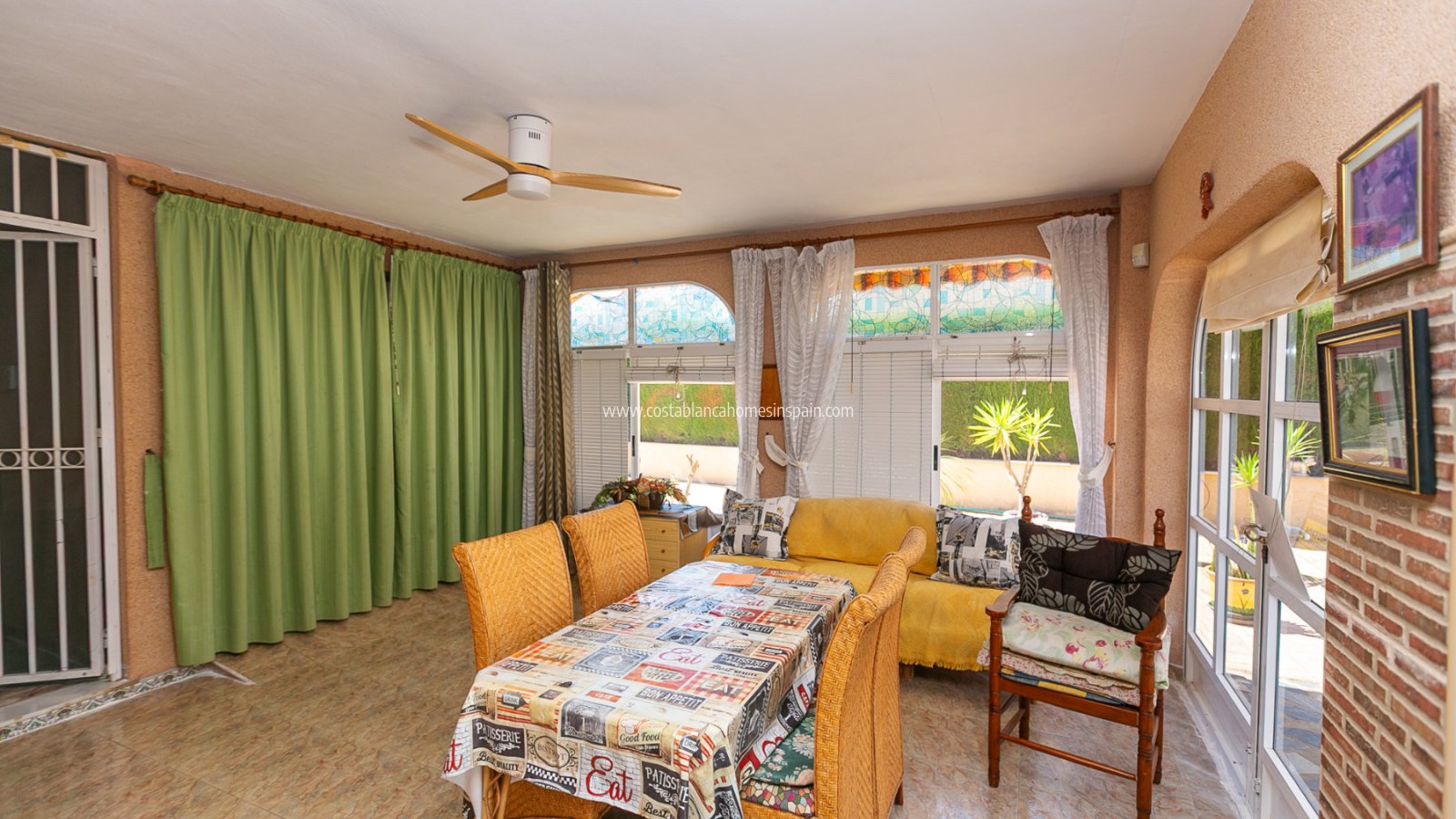 Resale - Detached Villa - La Zenia