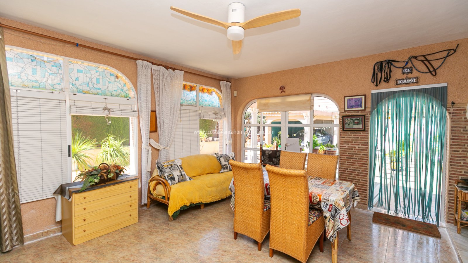 Resale - Detached Villa - La Zenia