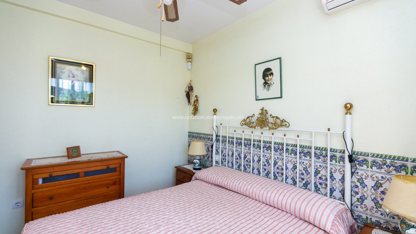 Resale - Detached Villa - La Zenia