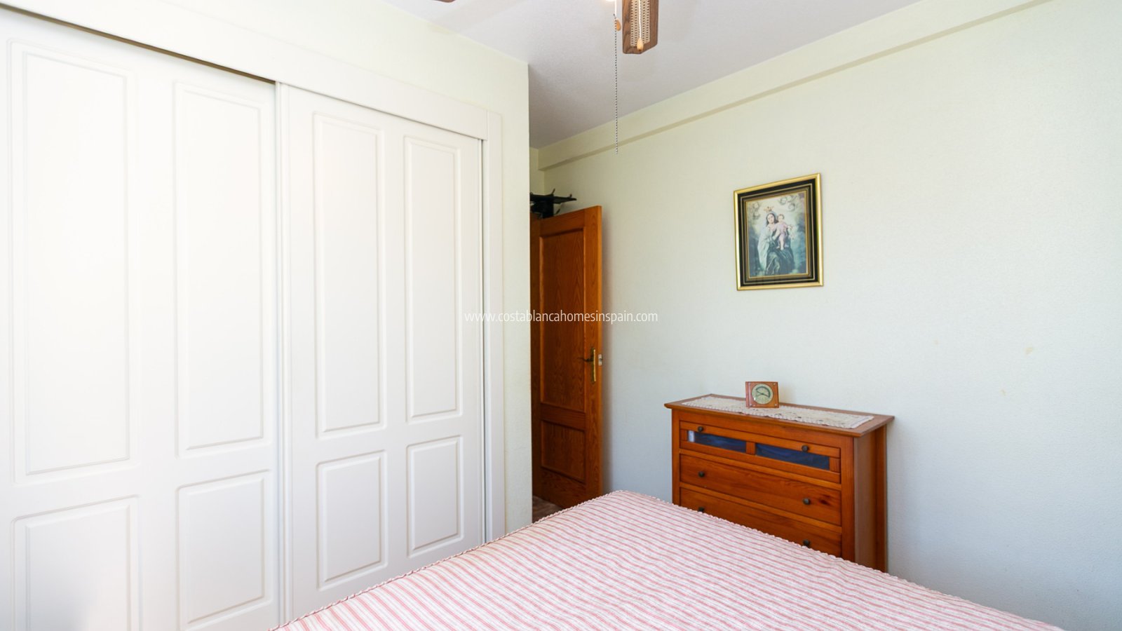 Resale - Detached Villa - La Zenia