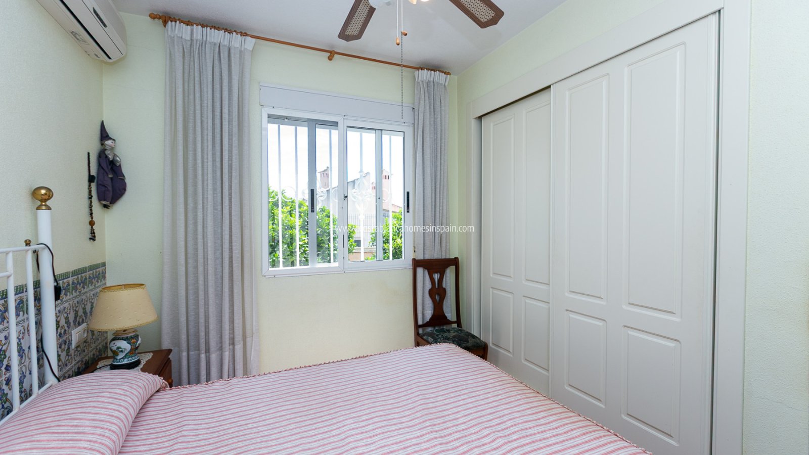 Resale - Detached Villa - La Zenia
