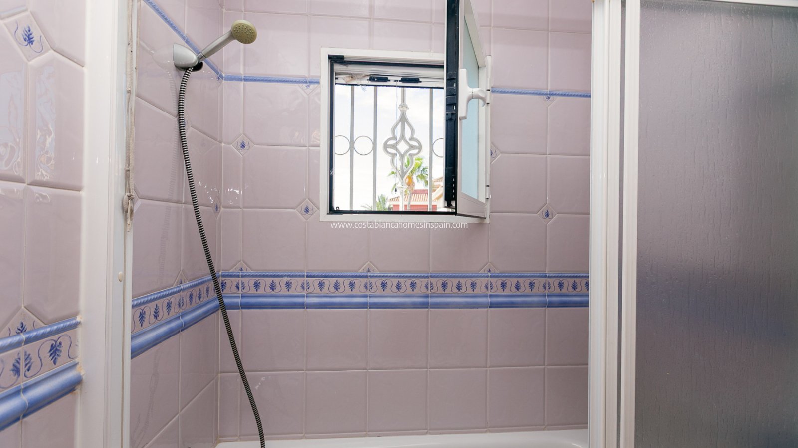 Resale - Detached Villa - La Zenia