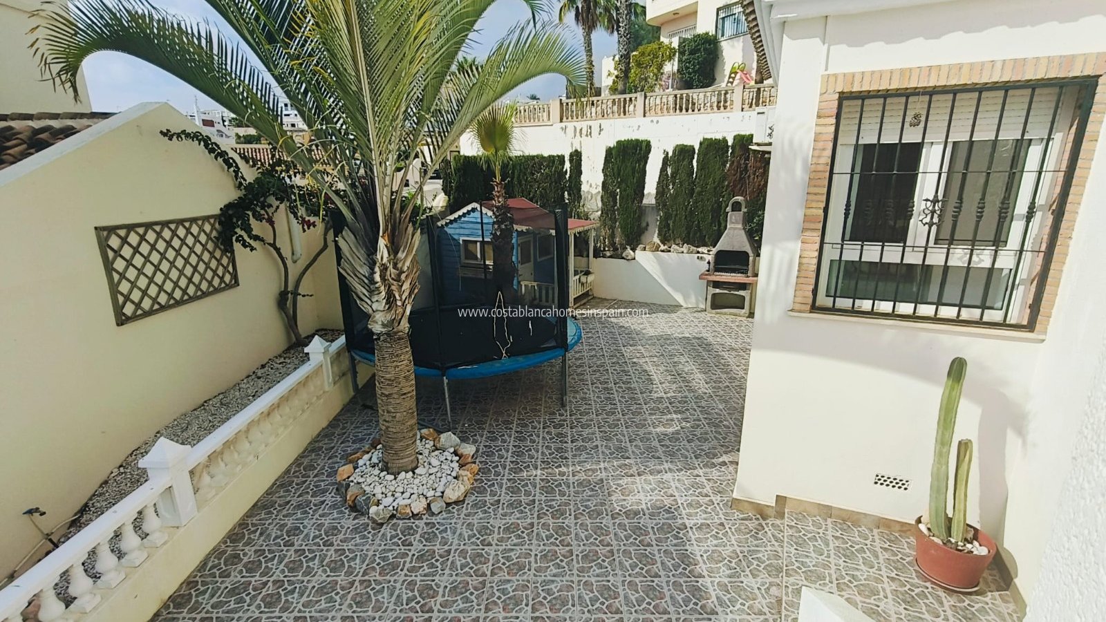 Resale - Detached Villa - Las Ramblas Golf