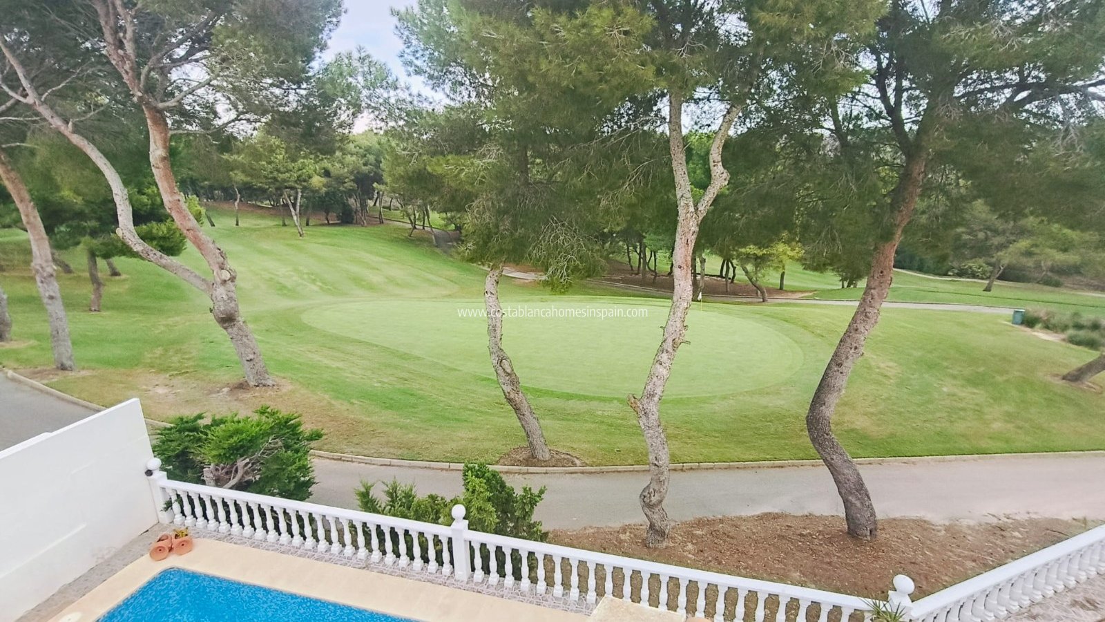 Resale - Detached Villa - Las Ramblas Golf