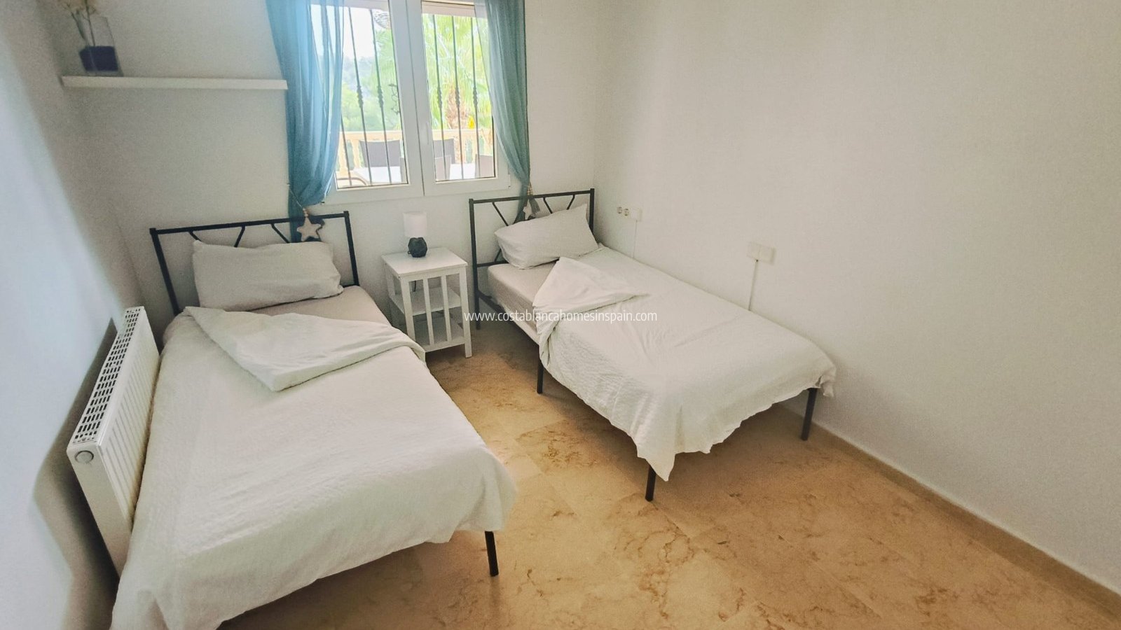 Resale - Detached Villa - Las Ramblas Golf