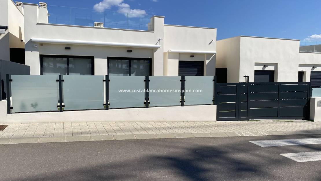 Resale - Detached Villa - Lo Romero Golf