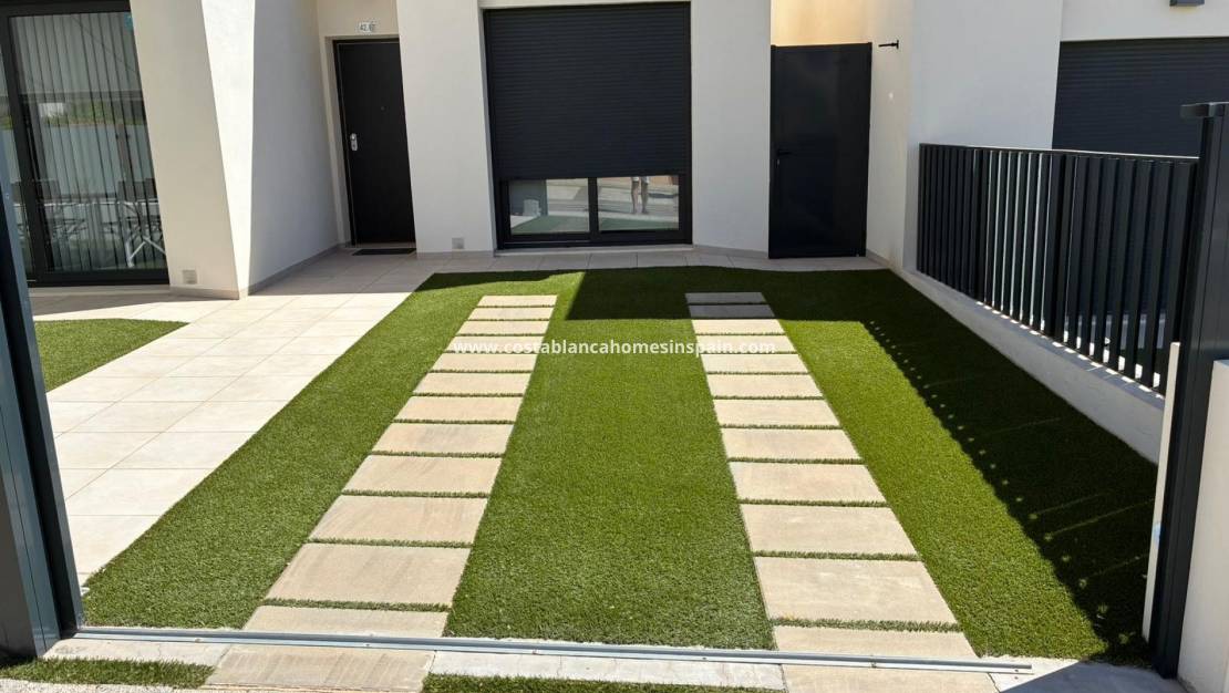 Resale - Detached Villa - Lo Romero Golf