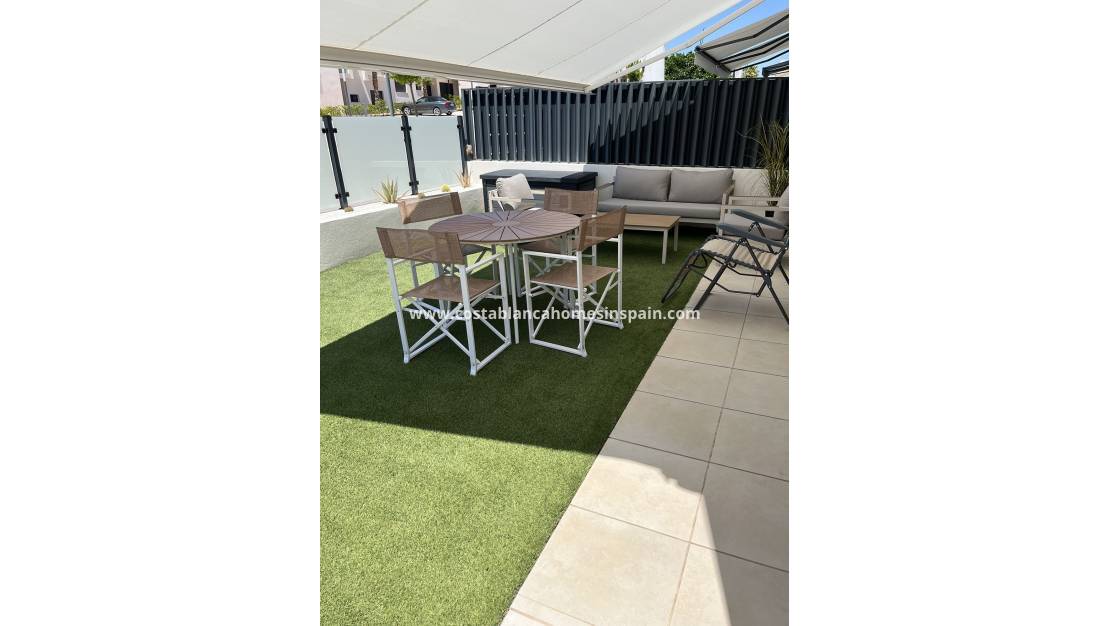 Resale - Detached Villa - Lo Romero Golf