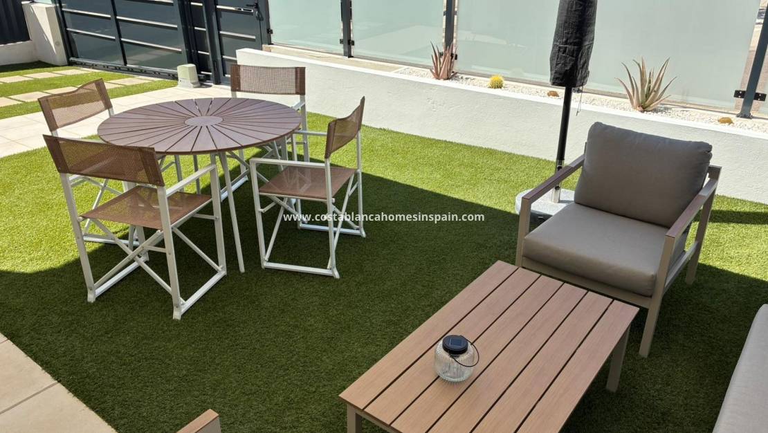 Resale - Detached Villa - Lo Romero Golf