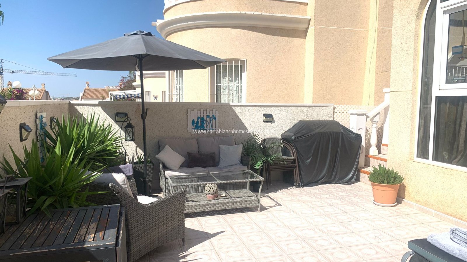 Resale - Detached Villa - Los Altos