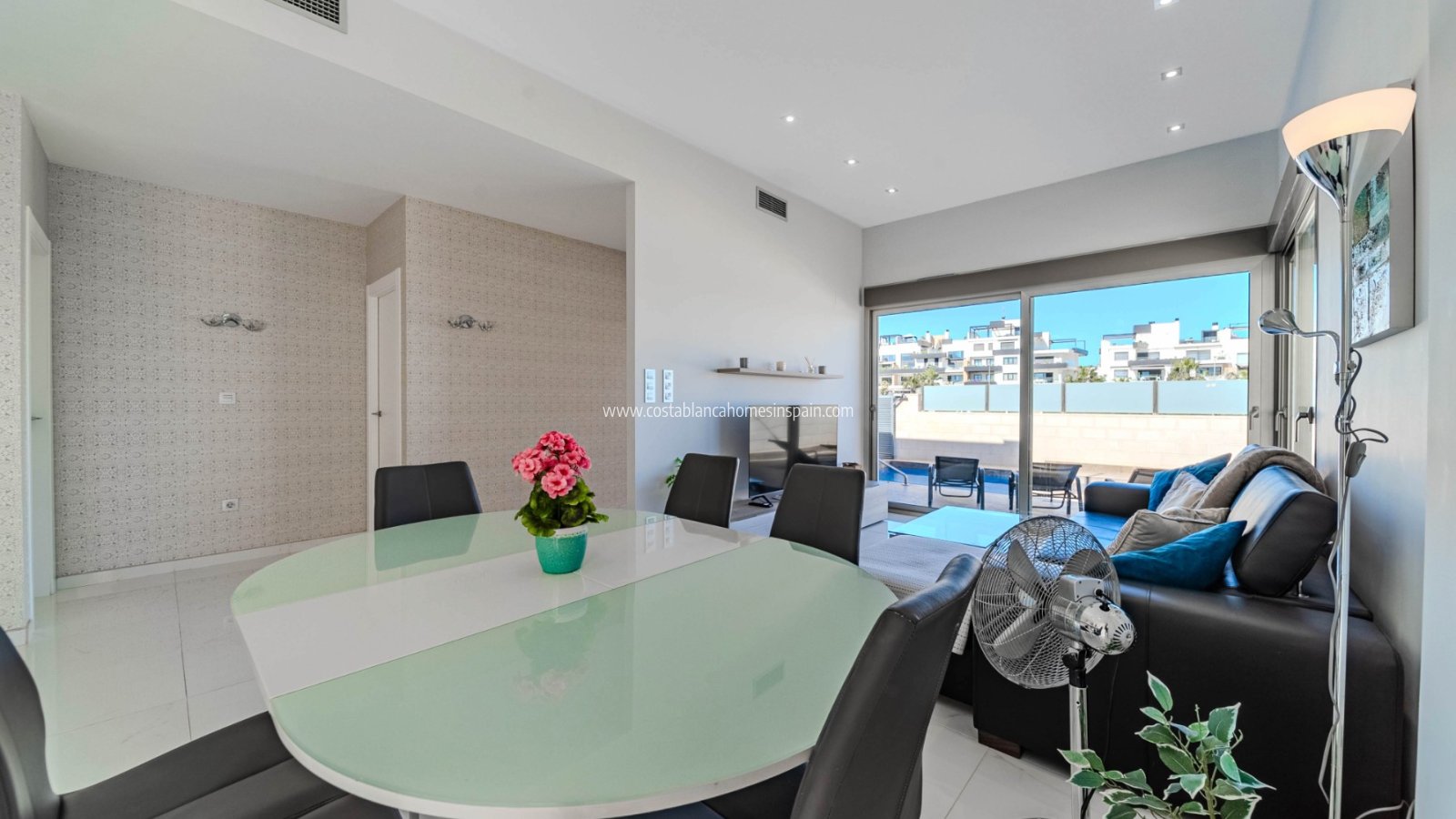 Resale - Detached Villa - Los Dolses