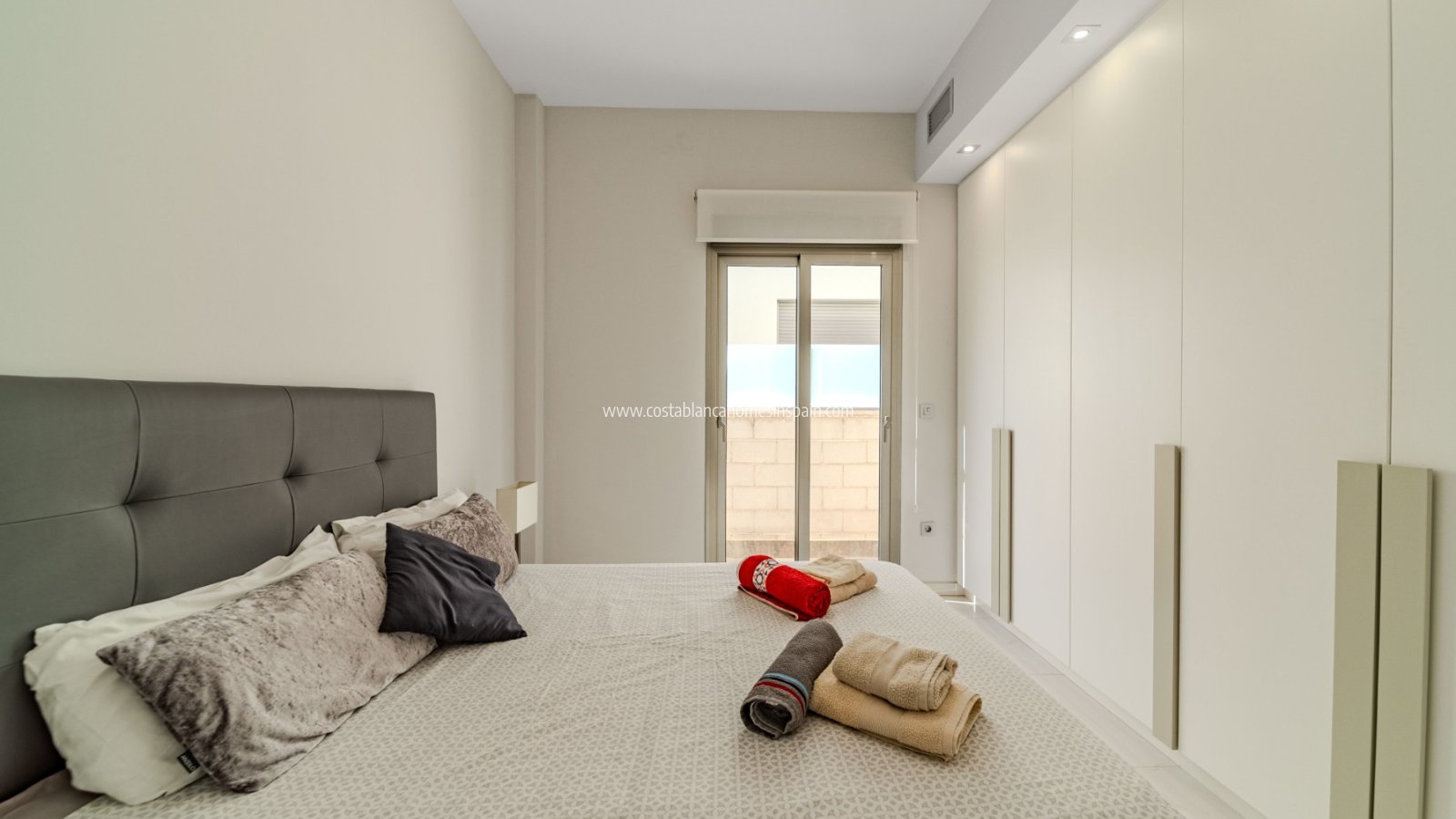 Resale - Detached Villa - Los Dolses