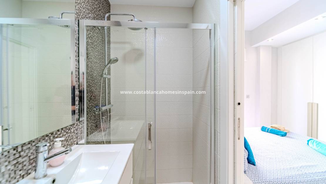 Resale - Detached Villa - Los Dolses