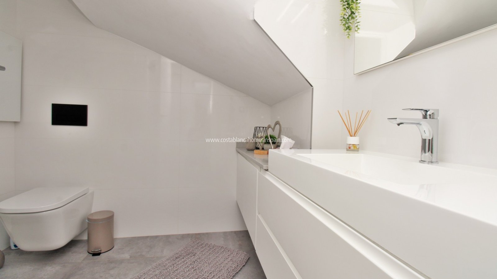 Resale - Detached Villa - Mil Palmeras