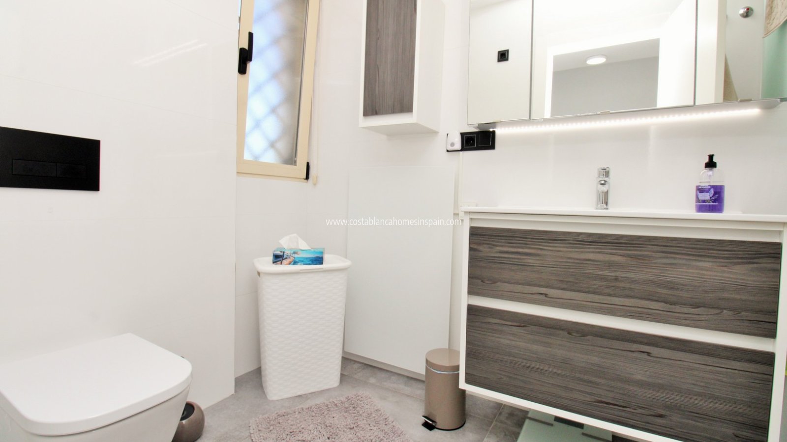 Resale - Detached Villa - Mil Palmeras