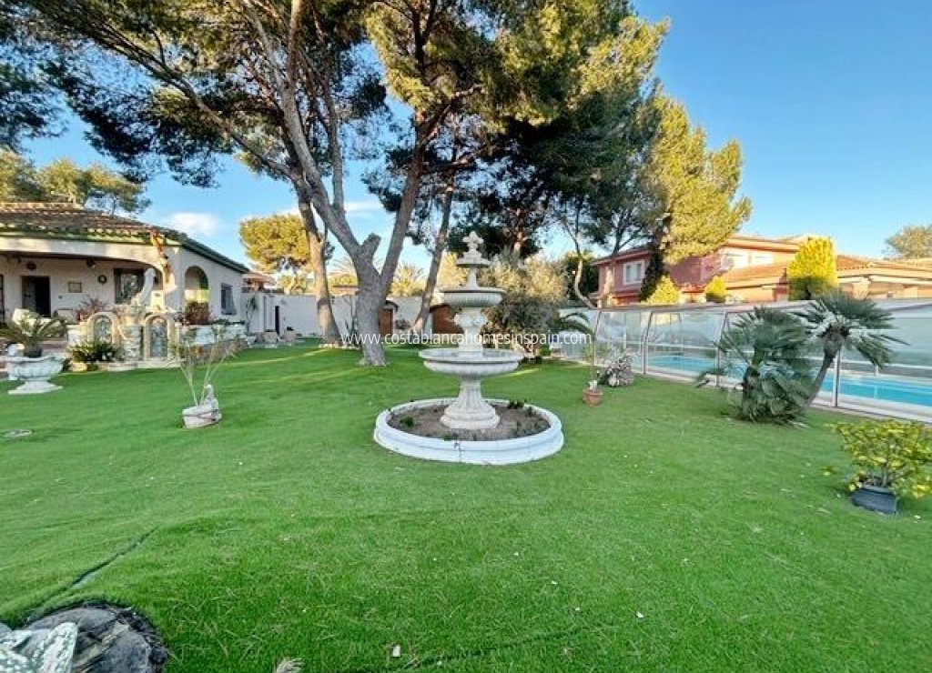 Resale - Detached Villa - Orihuela Costa - Altos de Campoamor