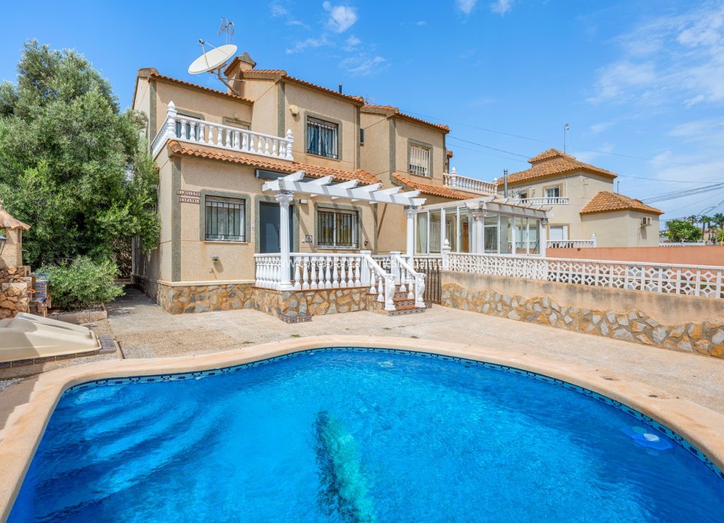 Resale - Detached Villa - Orihuela Costa - El Galan