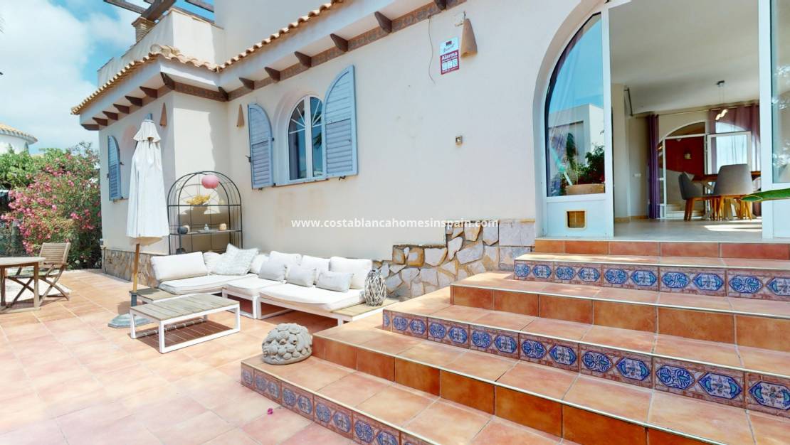 Resale - Detached Villa - Orihuela Costa - La Zenia