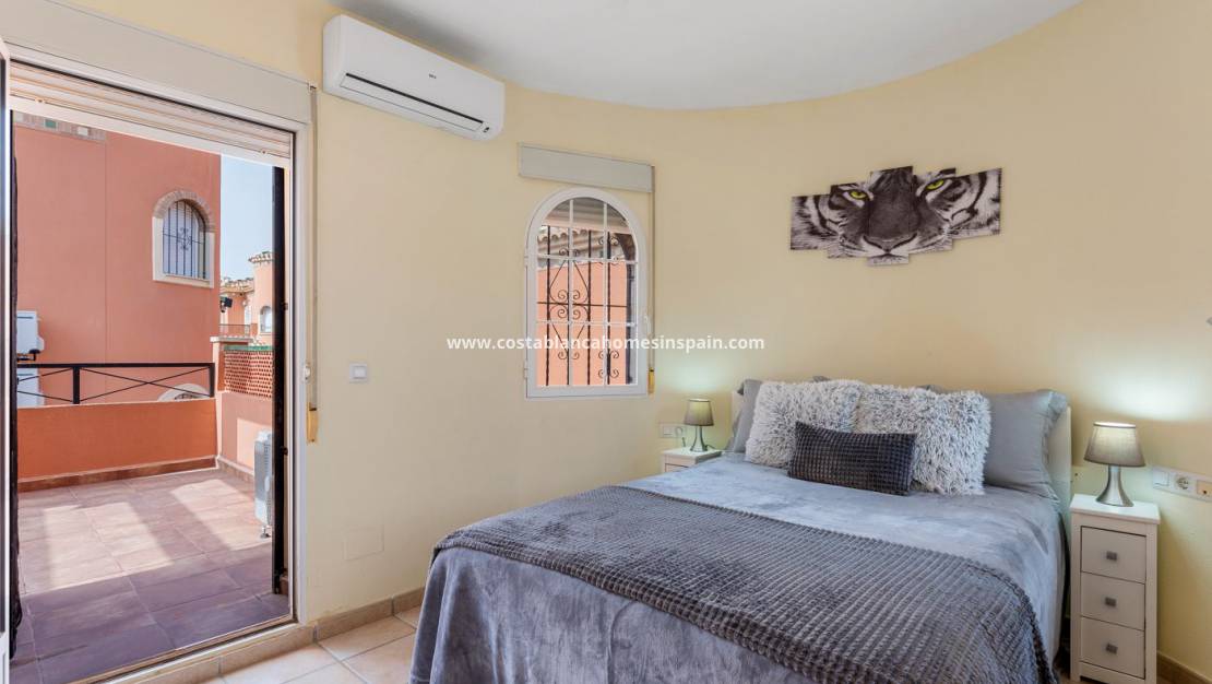 Resale - Detached Villa - Orihuela Costa - Playa Flamenca