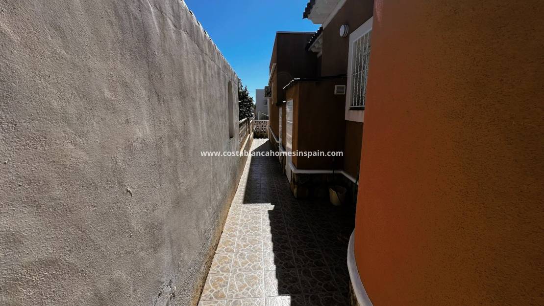 Resale - Detached Villa - Orihuela Costa - Playa Flamenca