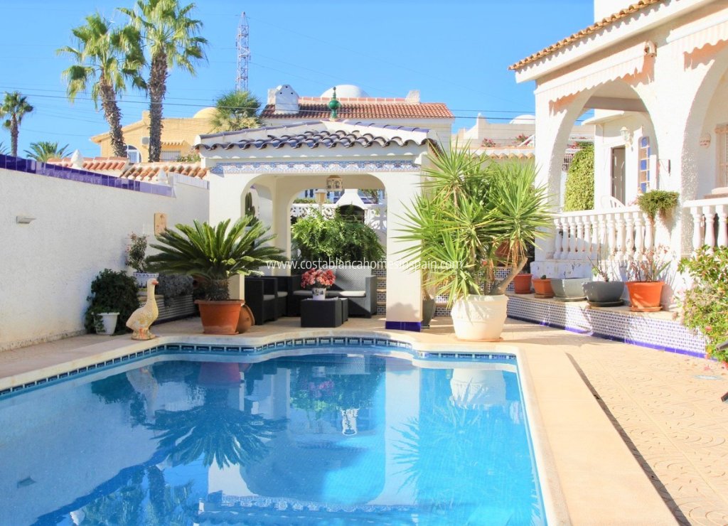 Resale - Detached Villa - Orihuela Costa - Villamartin