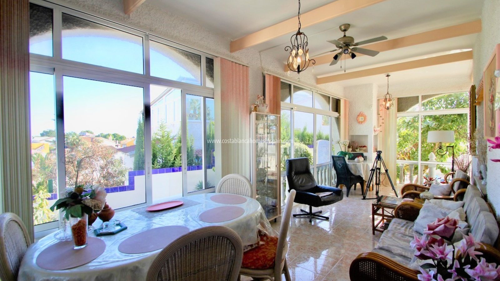 Resale - Detached Villa - Orihuela Costa - Villamartin