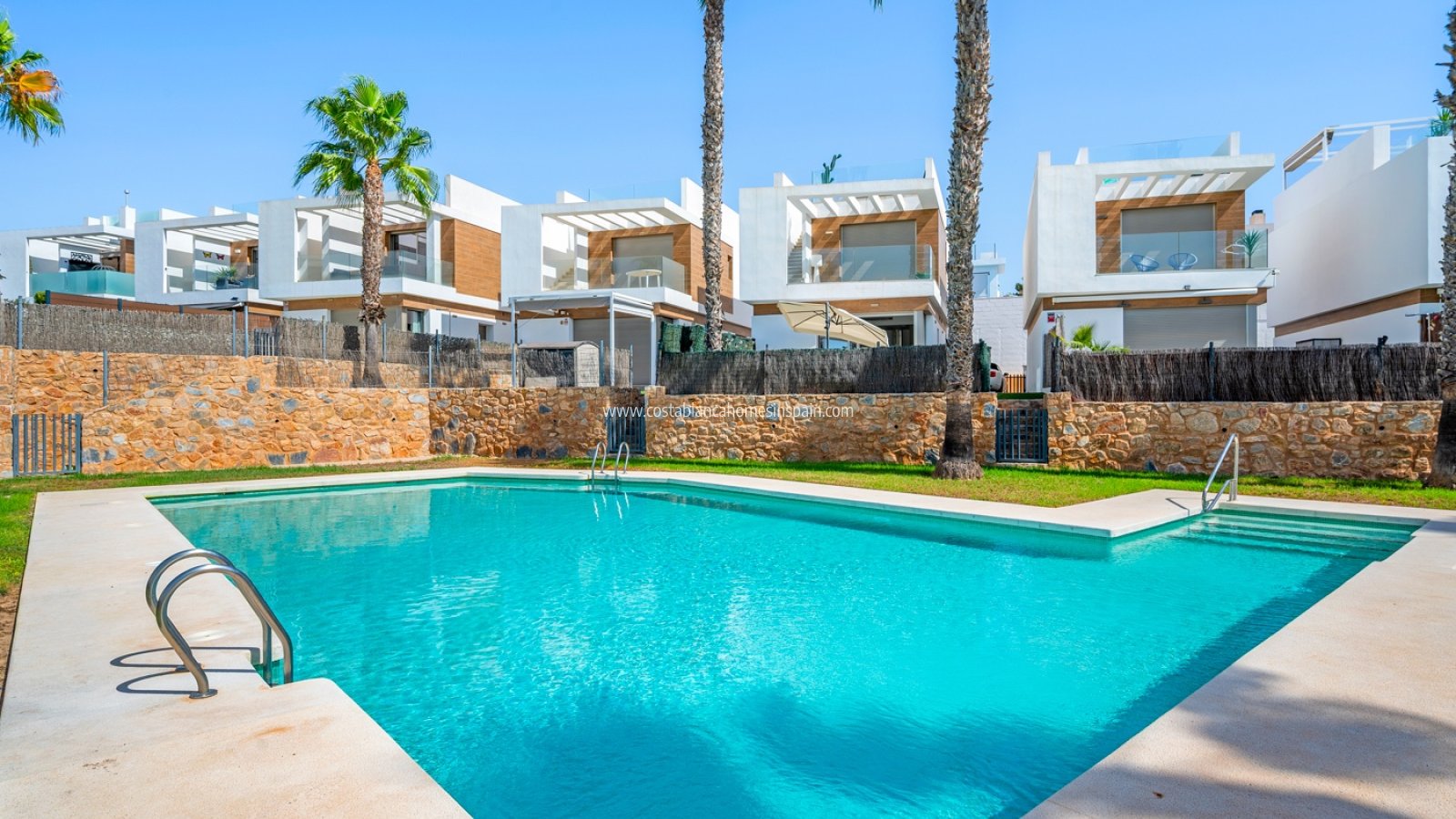 Resale - Detached Villa - Orihuela Costa - Villamartin