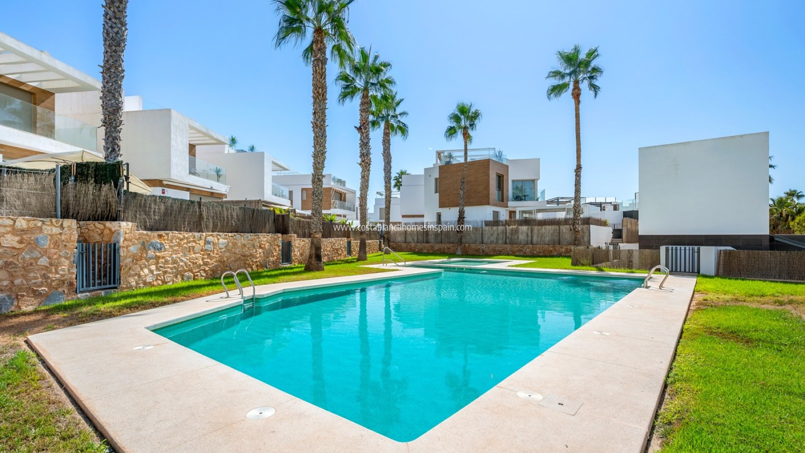 Resale - Detached Villa - Orihuela Costa - Villamartin