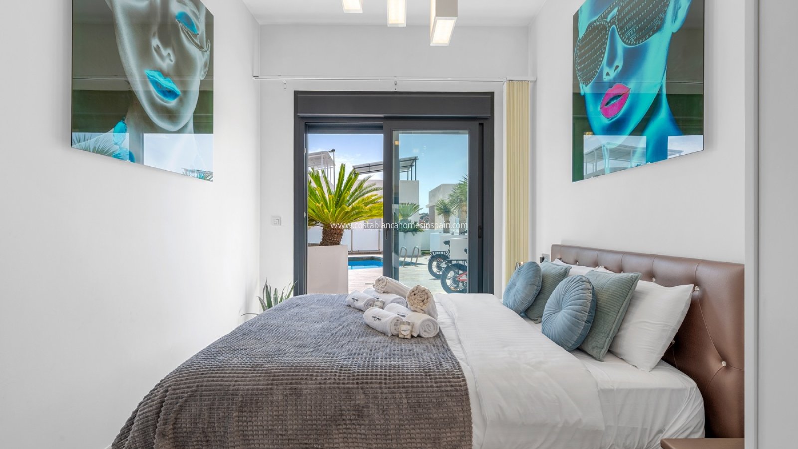 Resale - Detached Villa - Orihuela Costa - Villamartin
