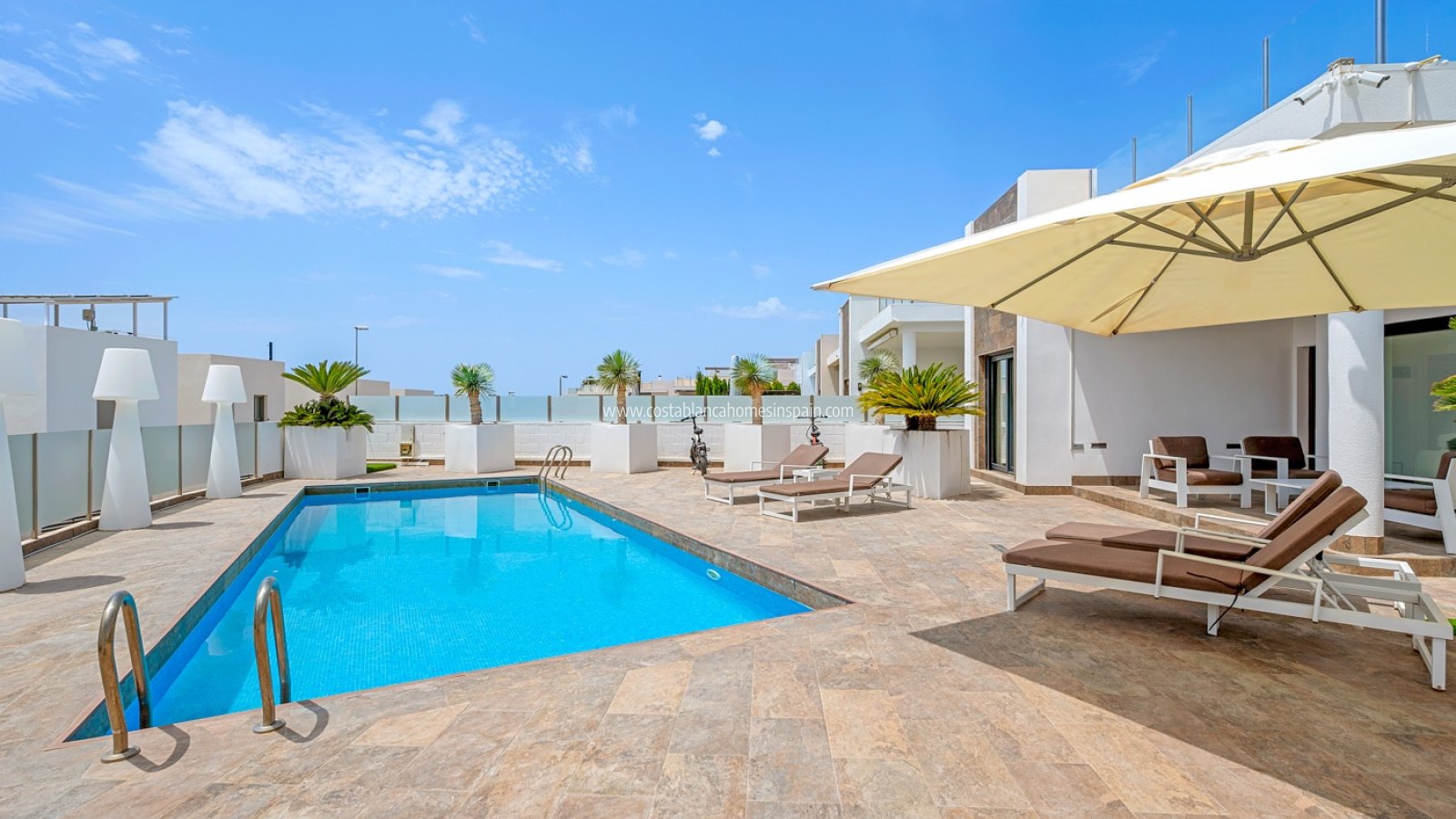 Resale - Detached Villa - Orihuela Costa - Villamartin