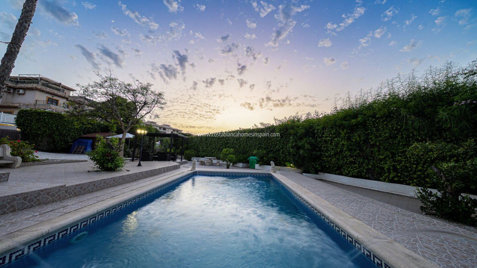Resale - Detached Villa - Playa Flamenca