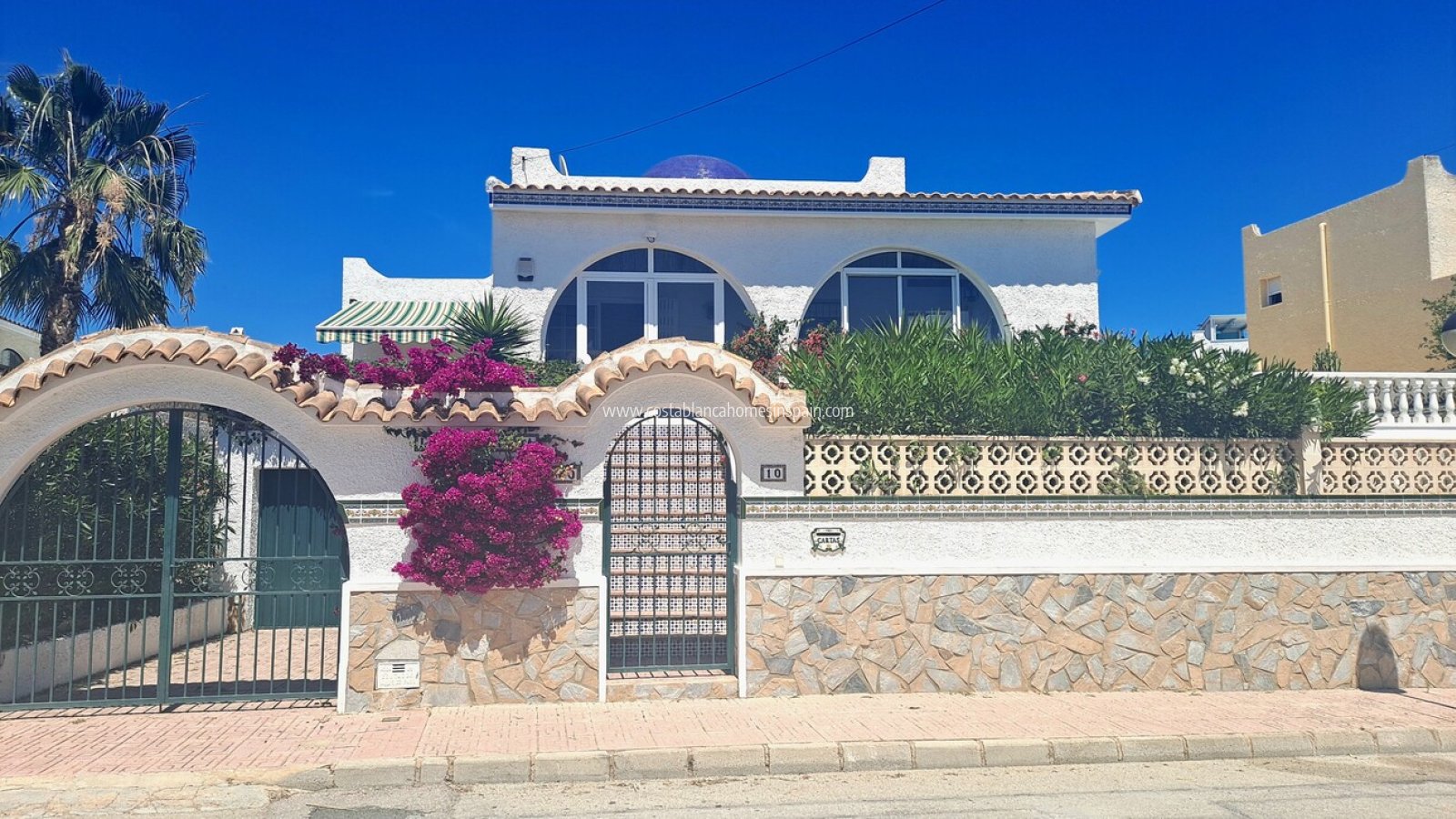 Resale - Detached Villa - San Miguel de Salinas - BLUE LAGOON