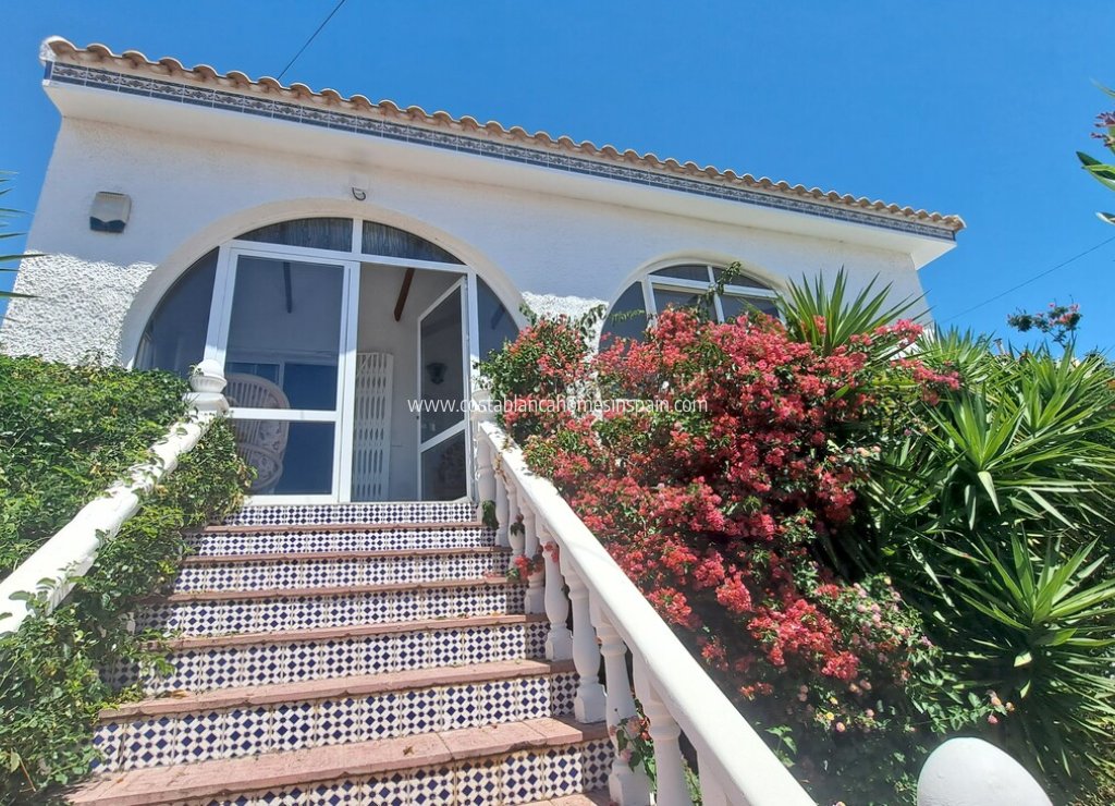 Resale - Detached Villa - San Miguel de Salinas - BLUE LAGOON