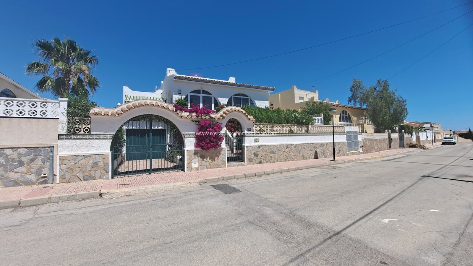 Resale - Detached Villa - San Miguel de Salinas - BLUE LAGOON