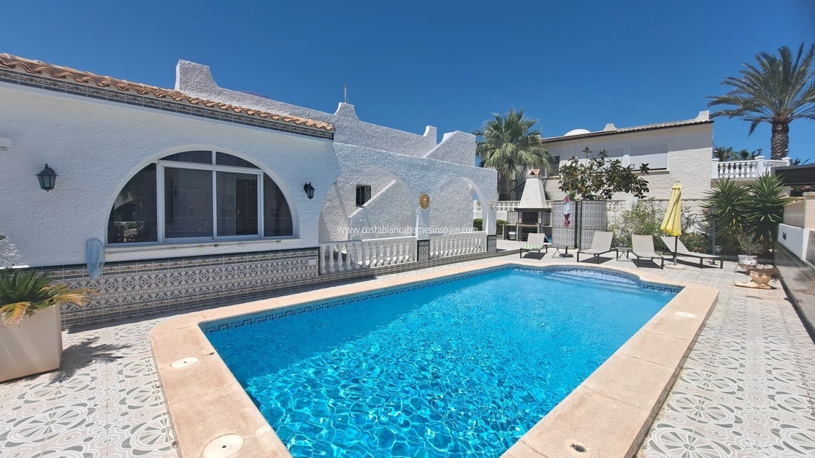 Resale - Detached Villa - San Miguel de Salinas - BLUE LAGOON