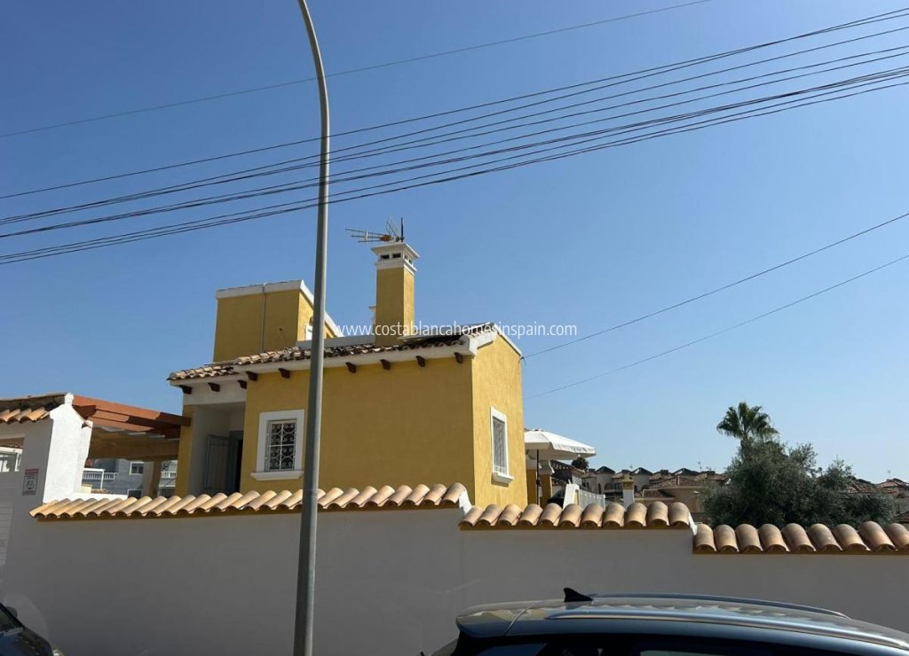 Resale - Detached Villa - San Miguel de Salinas
