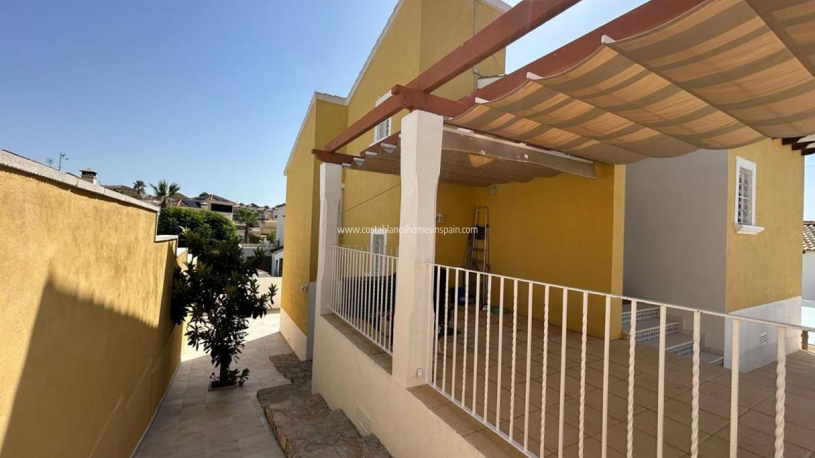 Resale - Detached Villa - San Miguel de Salinas