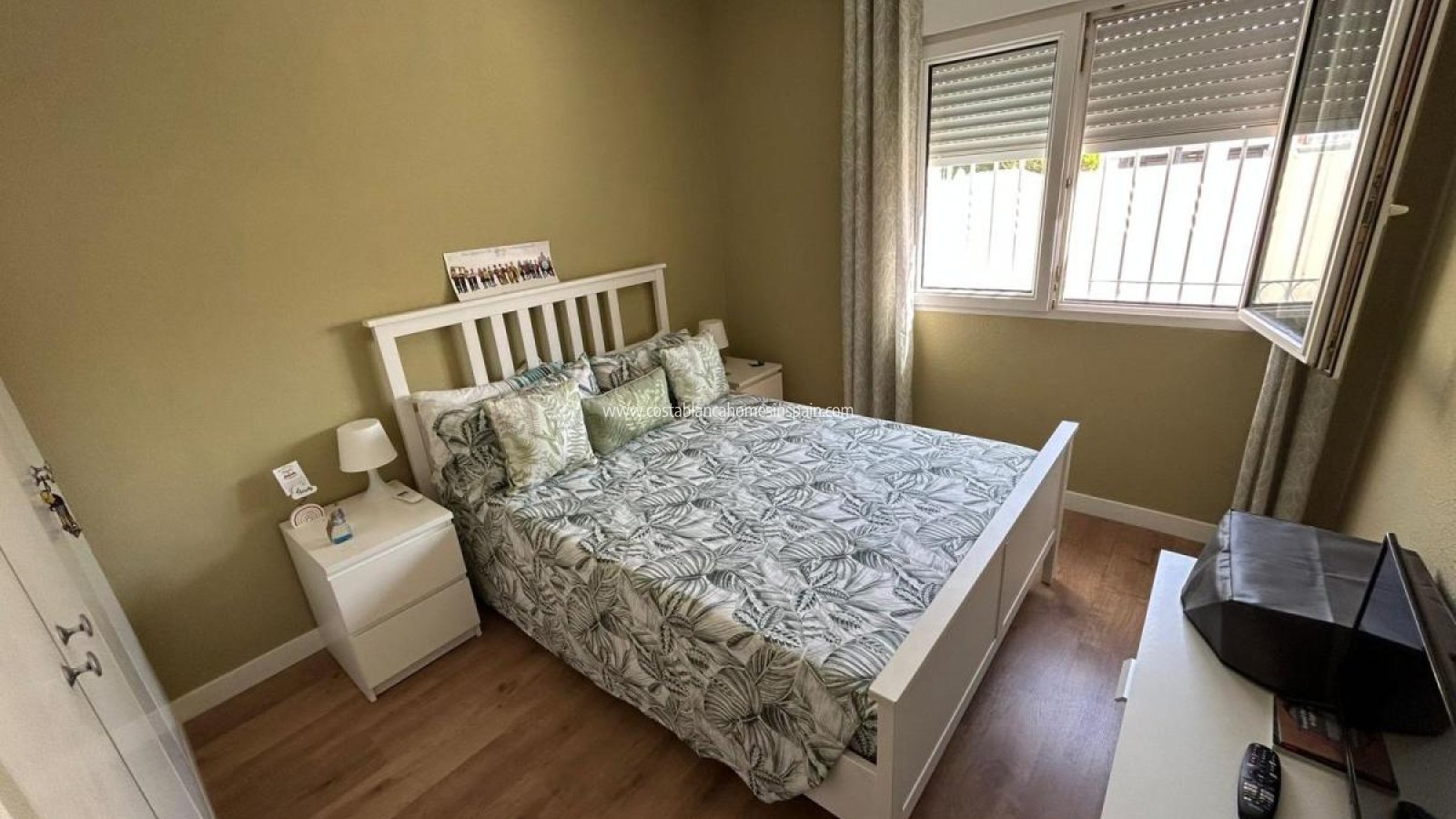 Resale - Detached Villa - San Miguel de Salinas