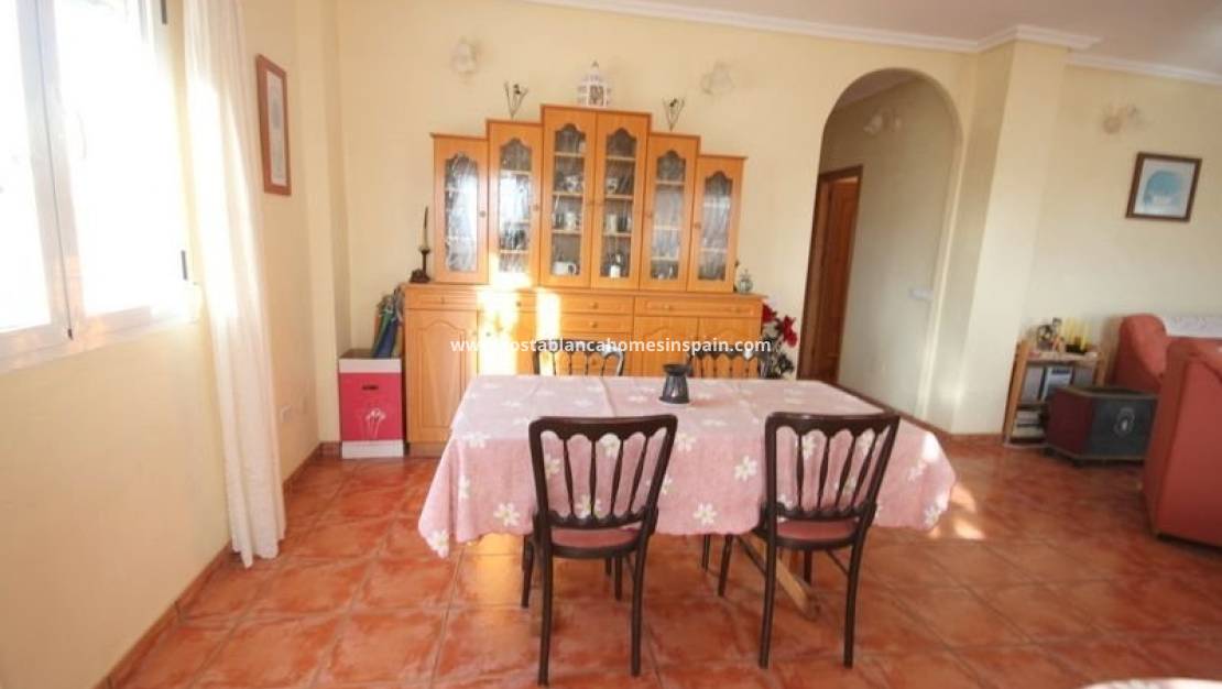 Resale - Detached Villa - Torrevieja - Aguas Nuevas