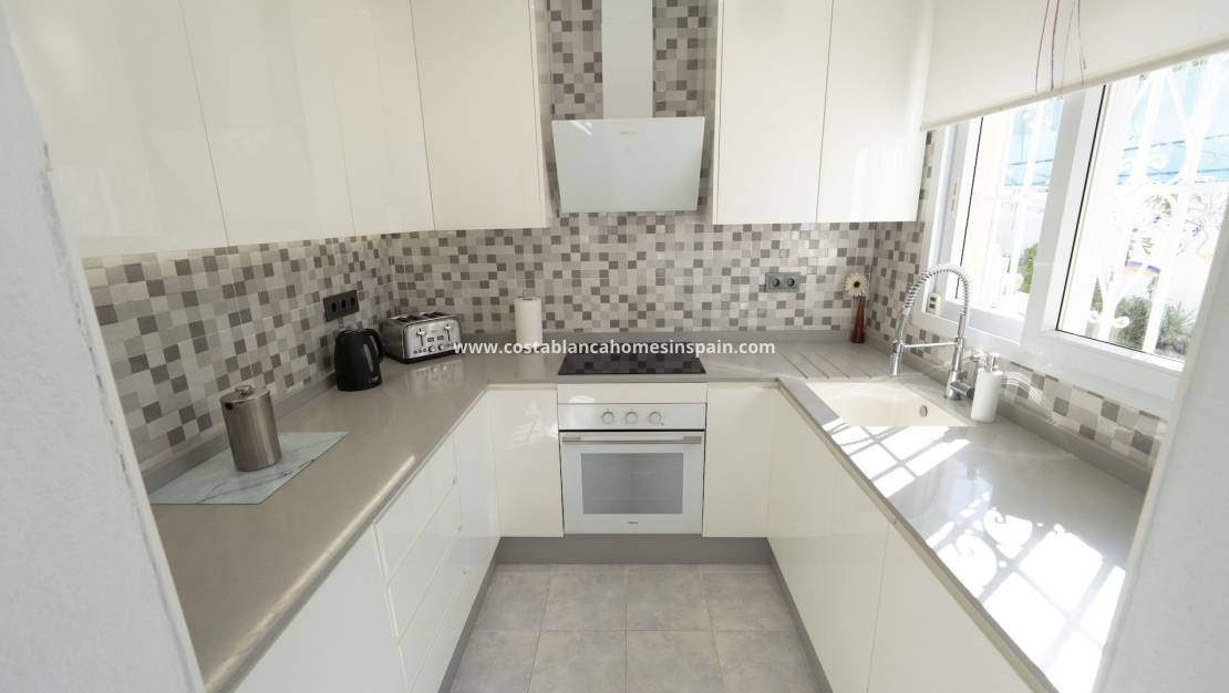 Resale - Detached Villa - Torrevieja - San Luis