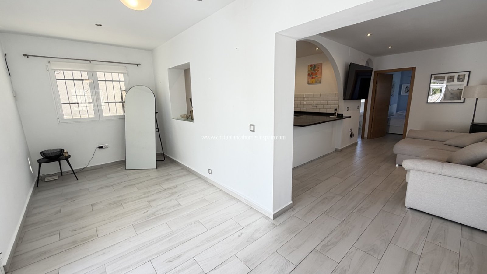 Resale - Detached Villa - Villamartin - Blue Lagoon