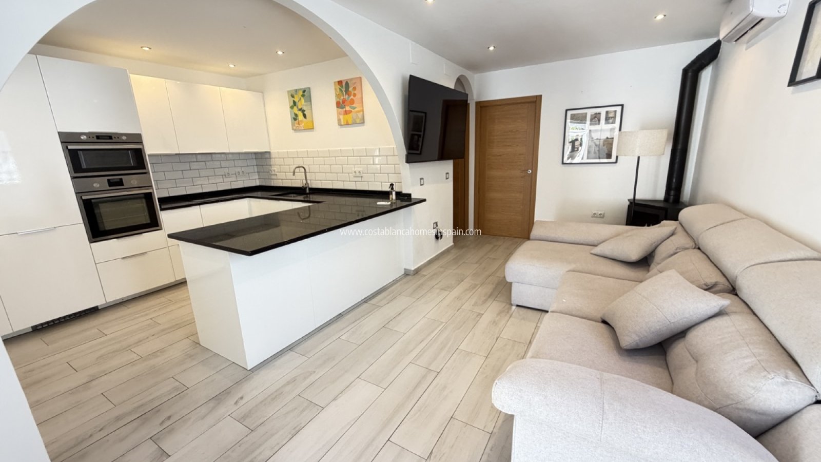 Resale - Detached Villa - Villamartin - Blue Lagoon