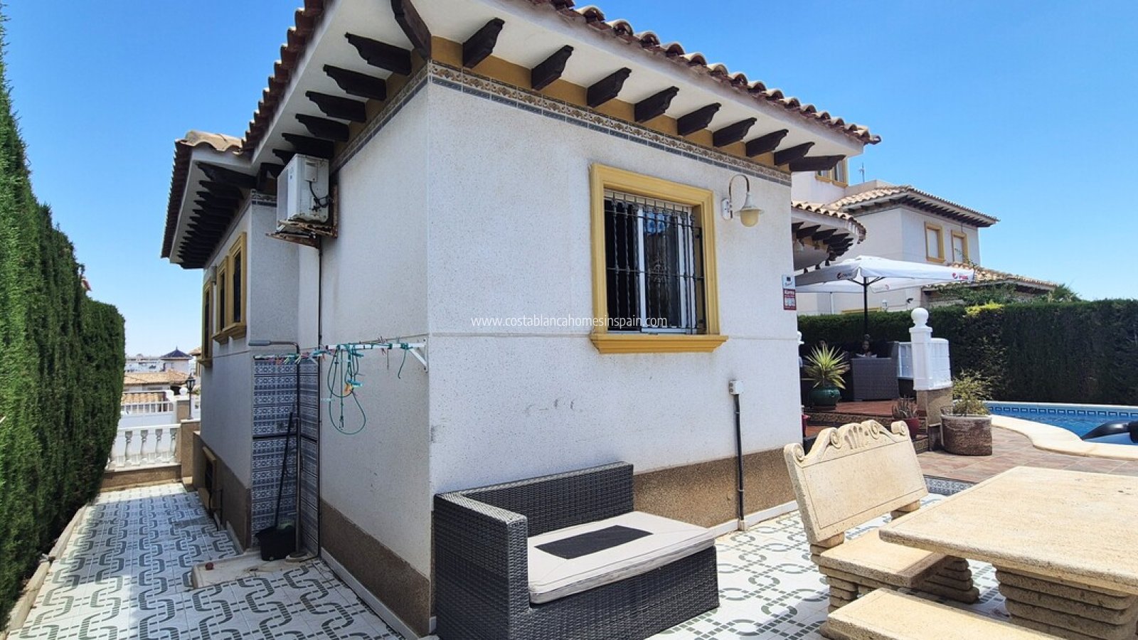 Resale - Detached Villa - Villamartin - Costa Blanca