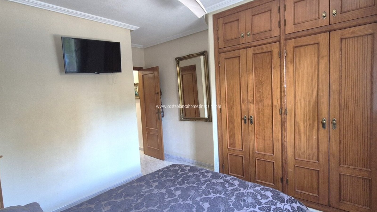 Resale - Detached Villa - Villamartin - Costa Blanca